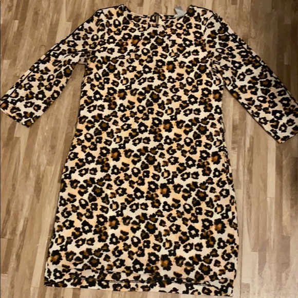 Cheetah printed loose dress - Picture 1 of 3